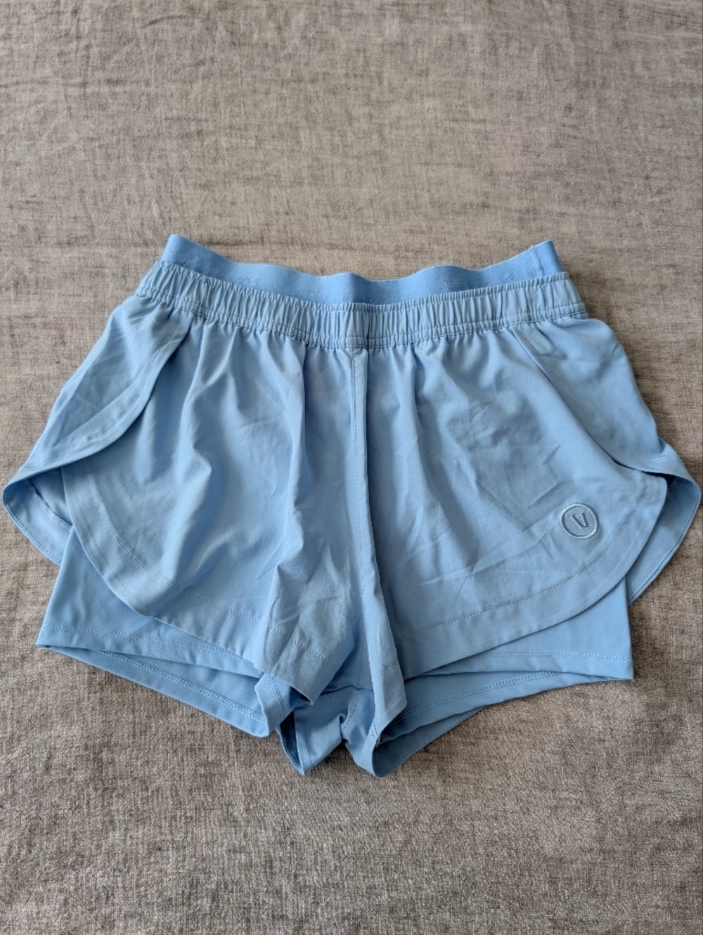Vuori Luna Shorts Size S - Picture 6 of 10
